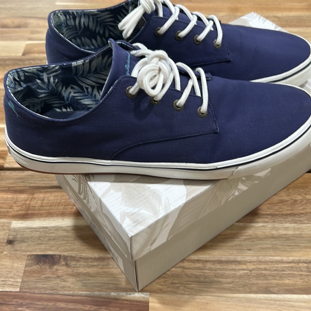 Tommy Bahama Drifting Sands Portside Blue Size 13